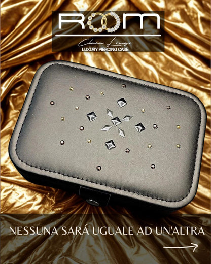 ROOM – Piercing organizer & Jewels