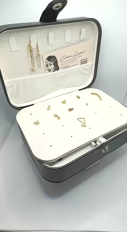 ROOM – Piercing organizer & Jewels